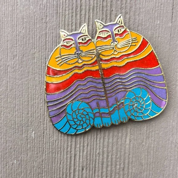RAINBOW CATS Laurie Burch Brooch Pin - Lovely - Picture 1 of 3